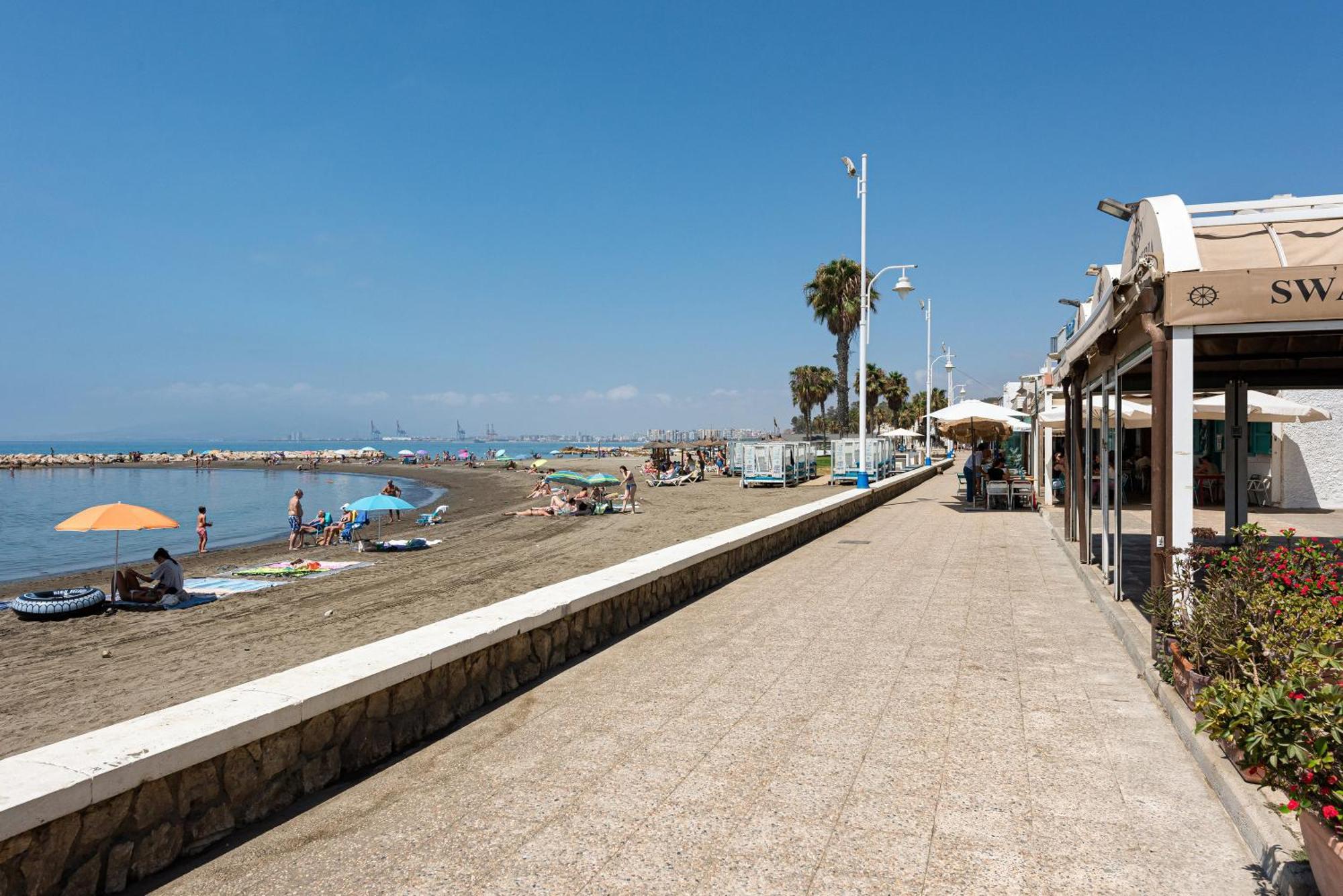 Beach Apartment In Malaga Luaran gambar